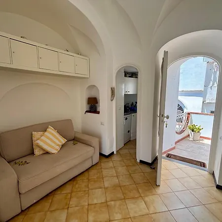 To Be Guest house Capri