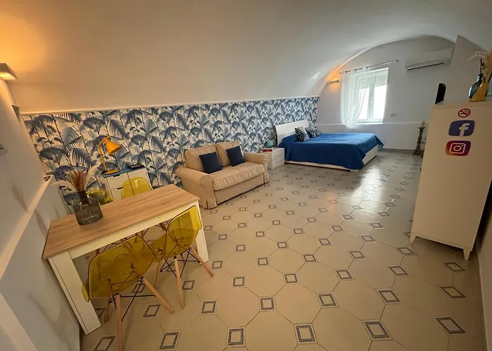 Casa de hóspedes To Be 3*